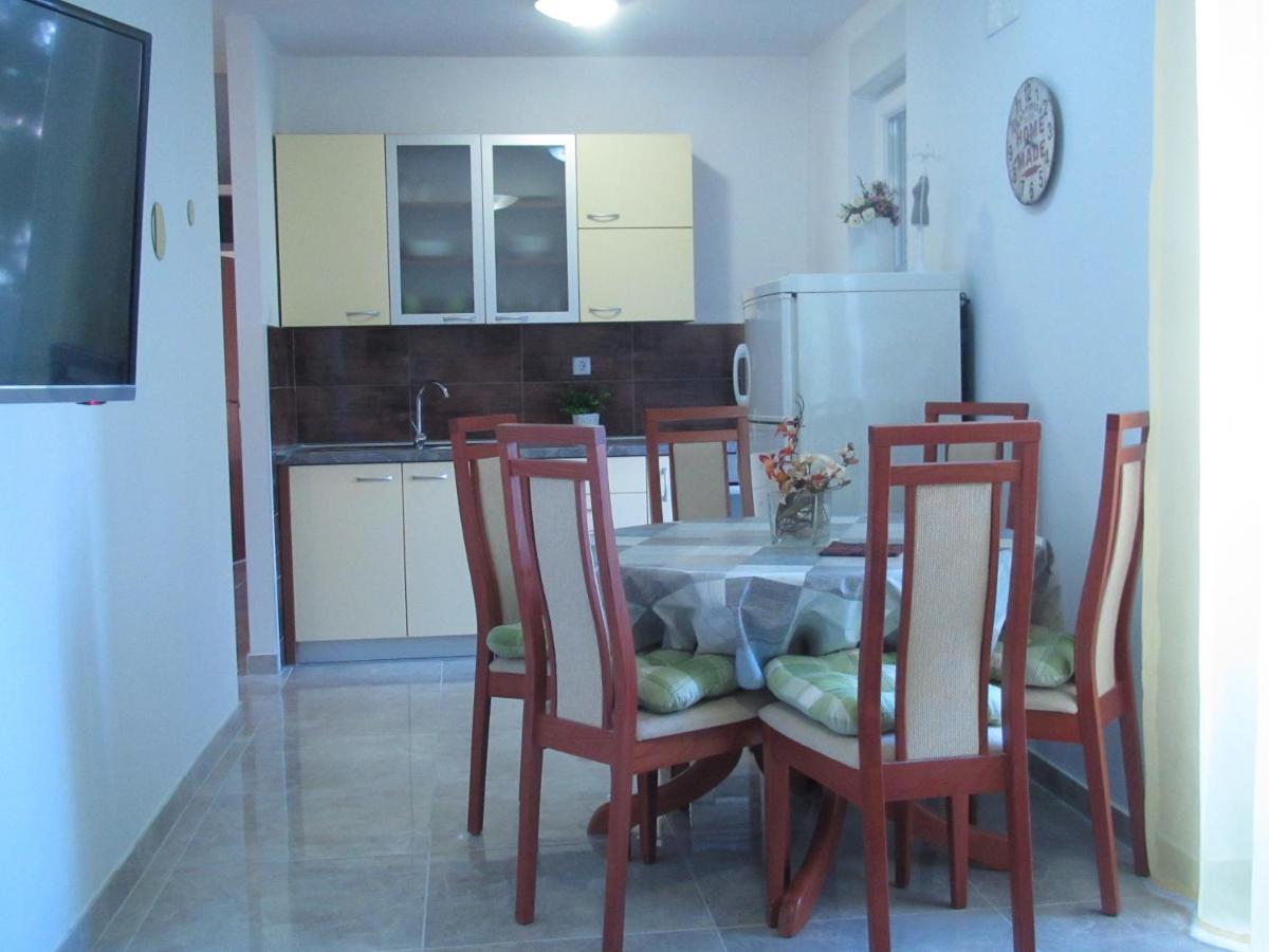 Apartment Rota Zadar Exterior photo